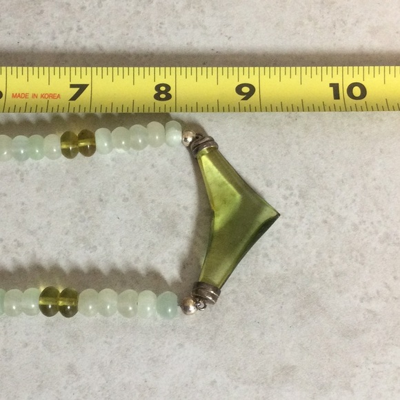 Lime green pendant bead necklace - Picture 7 of 7